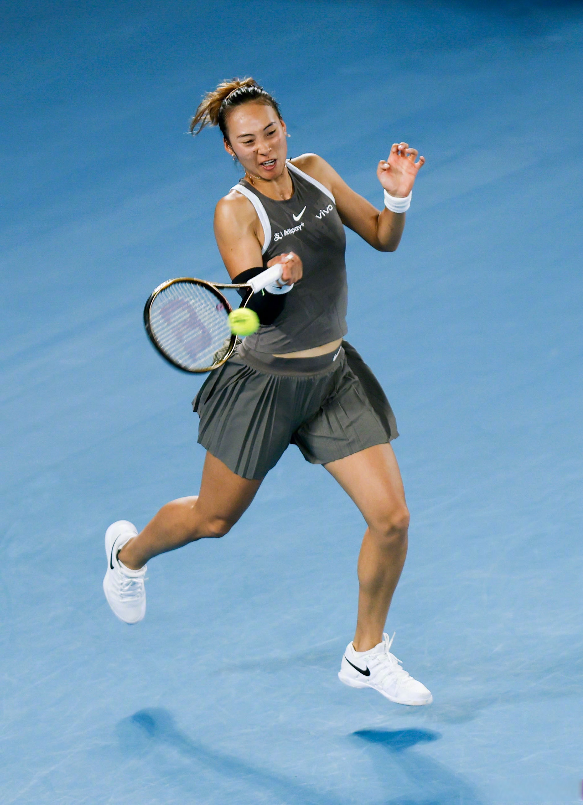 容不足仍尽 容不足仍尽