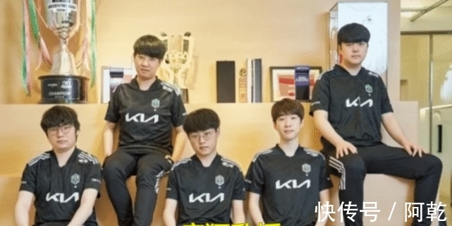 赛成绩的持 赛成绩的持